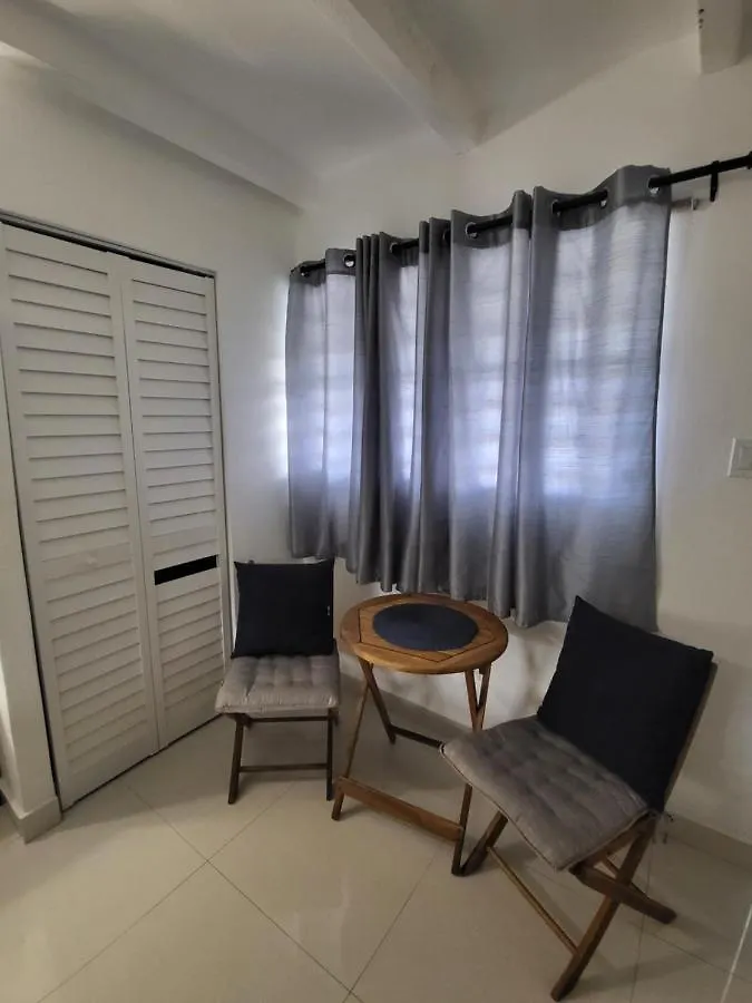 Beach Studio With Free Parking And Pool Appartamento San Juan