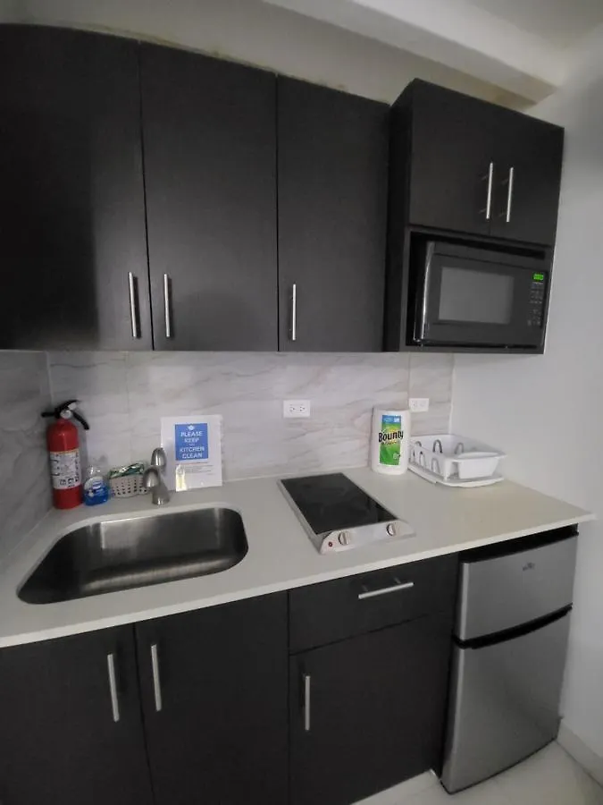 Beach Studio With Free Parking And Pool Appartamento San Juan 0*,