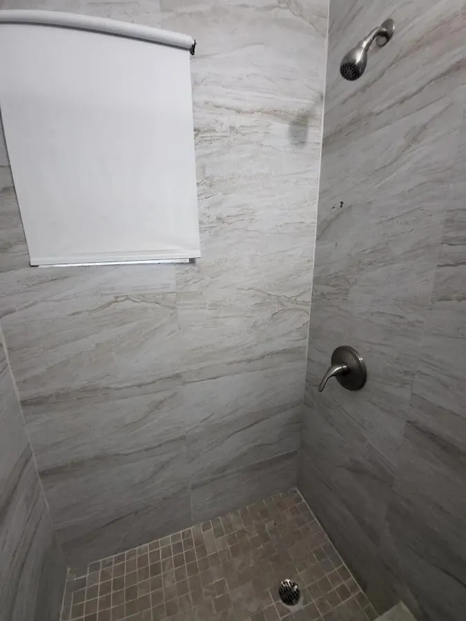 Beach Studio With Free Parking And Pool Appartamento San Juan